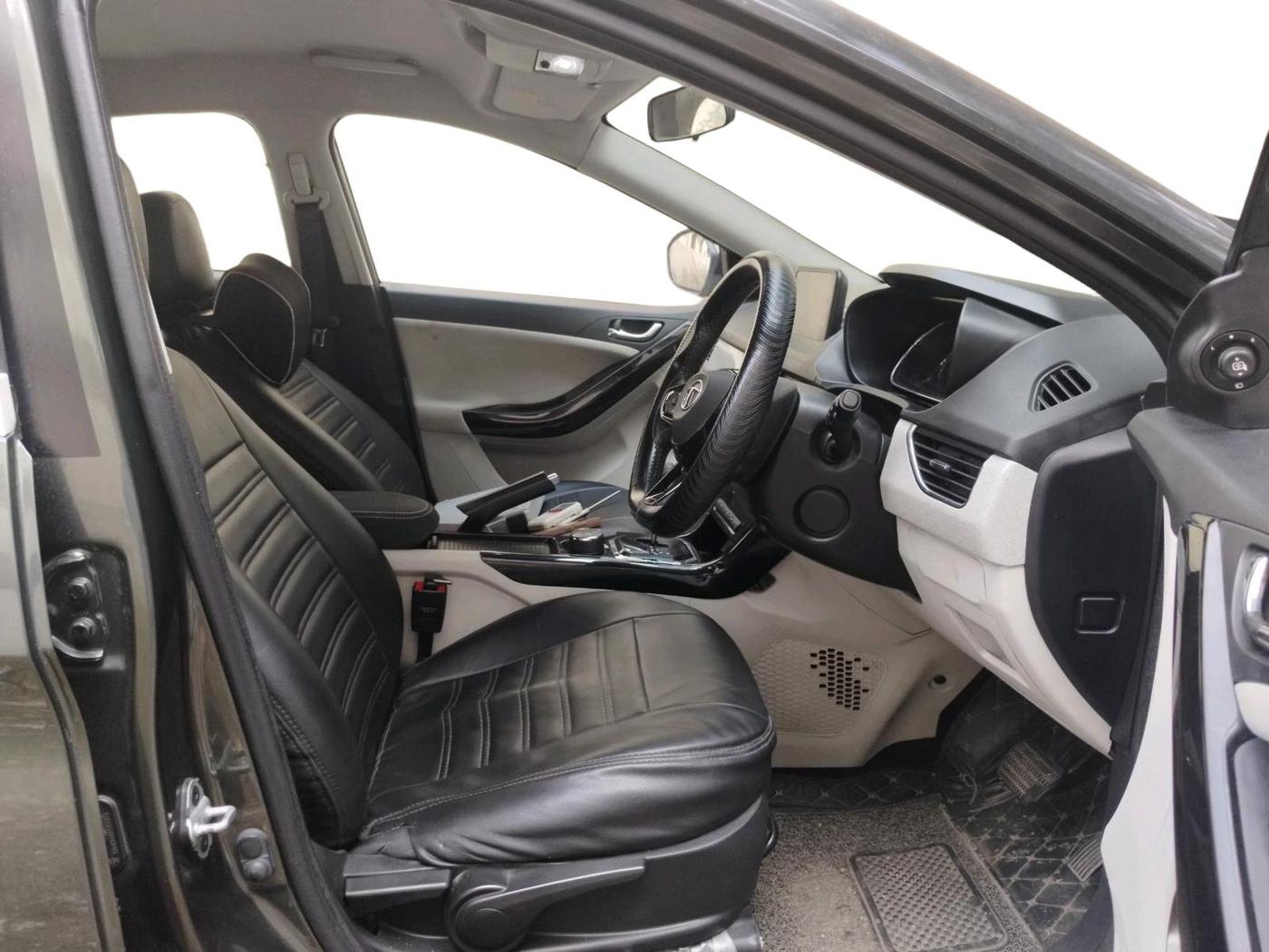 2021 Tata NEXON XZA PLUS DIESEL, Diesel, Automatic, 64,437 km, interior