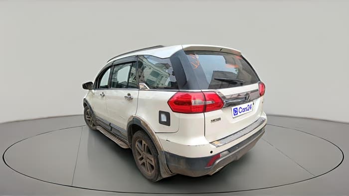 2017 Tata Hexa XT 4X2 6 STR, Diesel, Manual, 1,53,299 km, exterior