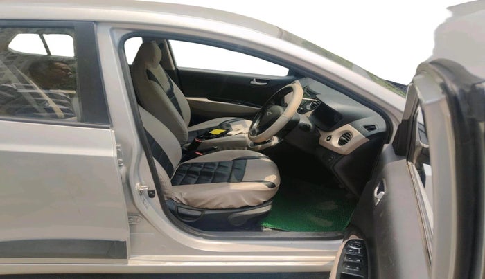 2014 Hyundai Xcent SX 1.2 (O), Petrol, Manual, 10,268 km, interior