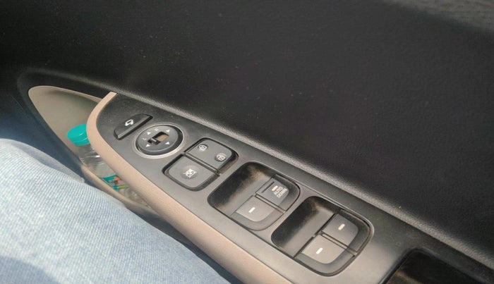 2014 Hyundai Xcent SX 1.2 (O), Petrol, Manual, 10,268 km, interior