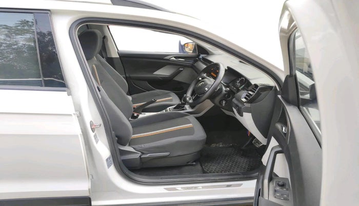 2024 Skoda KUSHAQ  Ambition 1.5L TSI DSG Dual Tone , Petrol, Automatic, 12,702 km, interior