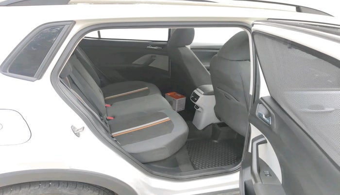 2024 Skoda KUSHAQ  Ambition 1.5L TSI DSG Dual Tone , Petrol, Automatic, 12,702 km, interior