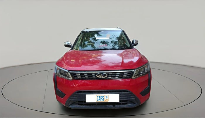 2019 Mahindra XUV300 W8 (O) 1.5 DIESEL, Diesel, Manual, 71,726 km, exterior