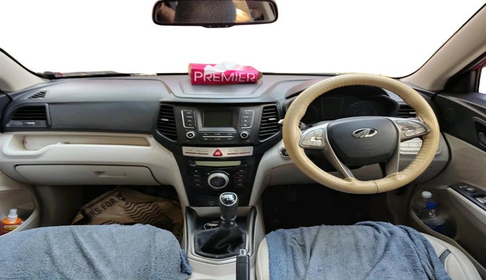 2019 Mahindra XUV300 W8 (O) 1.5 DIESEL, Diesel, Manual, 71,726 km, interior