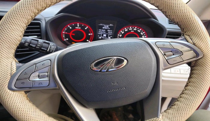 2019 Mahindra XUV300 W8 (O) 1.5 DIESEL, Diesel, Manual, 71,726 km, interior
