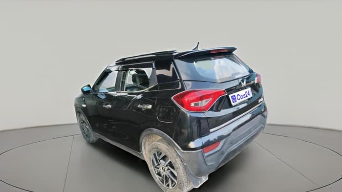 2023 Mahindra XUV300 W6 1.2 PETROL, Petrol, Manual, 45,529 km, exterior