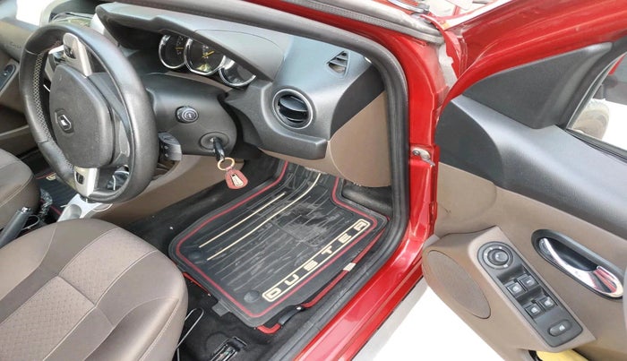 2017 Renault Duster 110 PS RXZ 4X2 AMT DIESEL, Diesel, Automatic, 89,668 km, interior