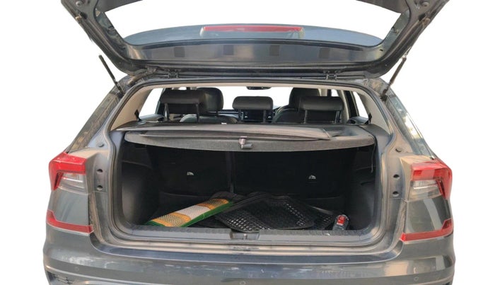 2022 Skoda KUSHAQ STYLE 1.0L TSI AT, Petrol, Automatic, 31,047 km, exterior