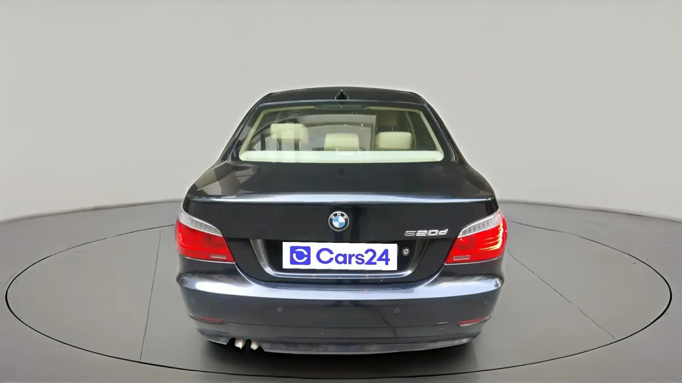 2010 BMW 5 Series 520D 2.0, Diesel, Automatic, 1,05,737 km, exterior