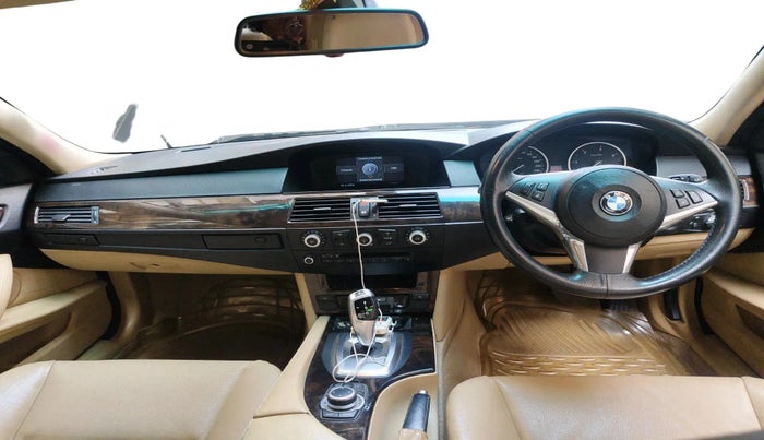 2010 BMW 5 Series 520D 2.0, Diesel, Automatic, 1,05,737 km, interior