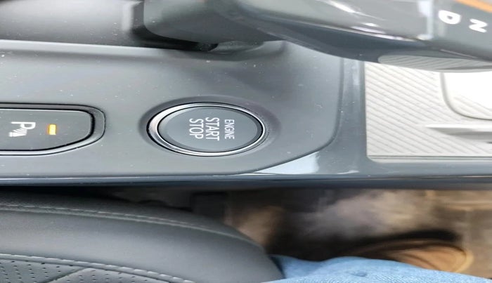 2025 KIA SYROS HTX Plus (O) 1.5 Diesel 6AT, Diesel, Automatic, 16,124 km, interior