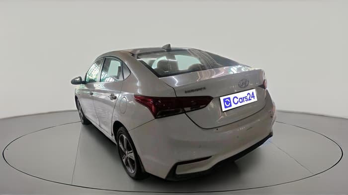 2018 Hyundai Verna 1.6 CRDI SX + AT, Diesel, Automatic, 90,189 km, exterior