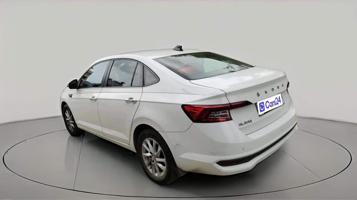 2022 Skoda SLAVIA ACTIVE 1.0L TSI MT, Petrol, Manual, 80,546 km, exterior