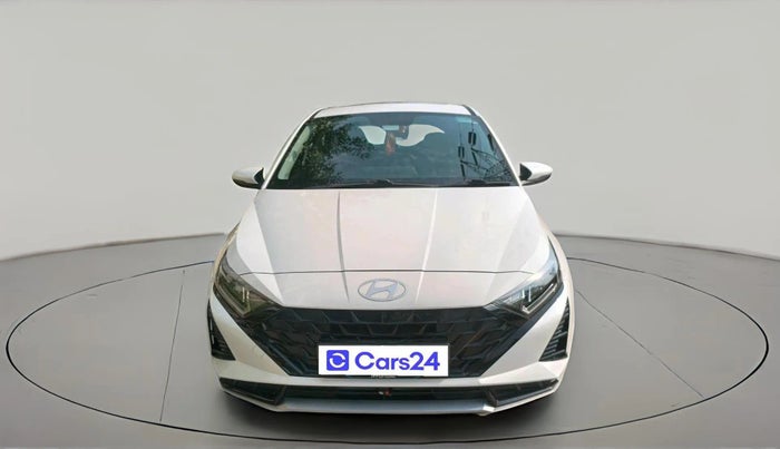 2025 Hyundai NEW I20 ASTA 1.2 MT, Petrol, Manual, 3,499 km, exterior