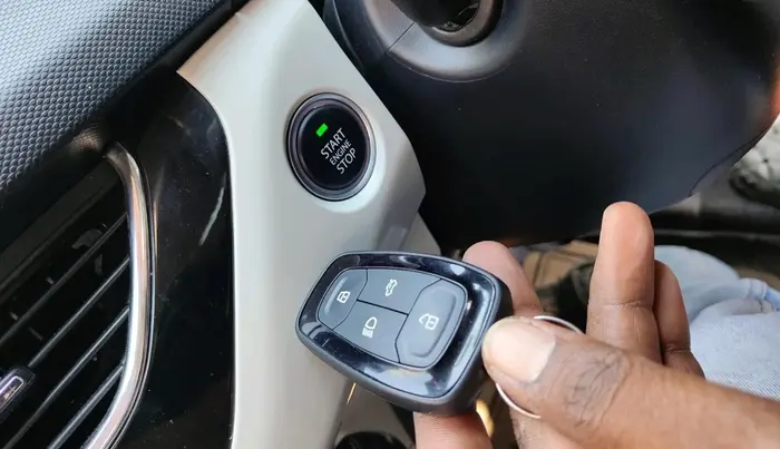 2023 Tata NEXON XZA PLUS SUNROOF DUAL TONE PETROL, Petrol, Automatic, 22,248 km, interior