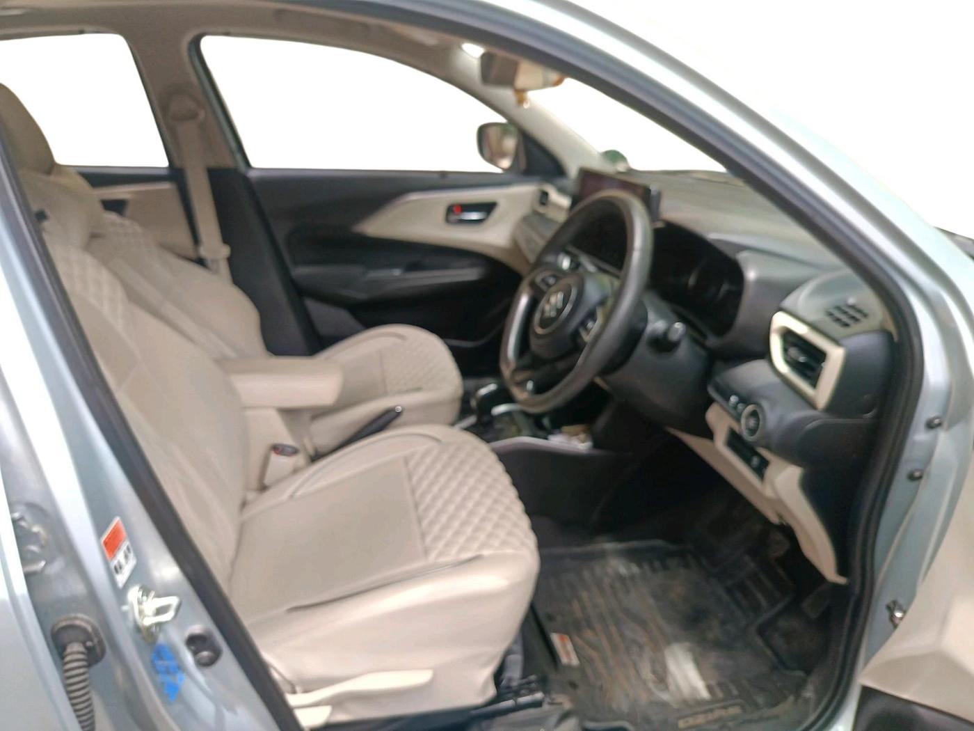 2025 Maruti Dzire ZXi Plus AMT, Petrol, Automatic, 17,231 km, interior