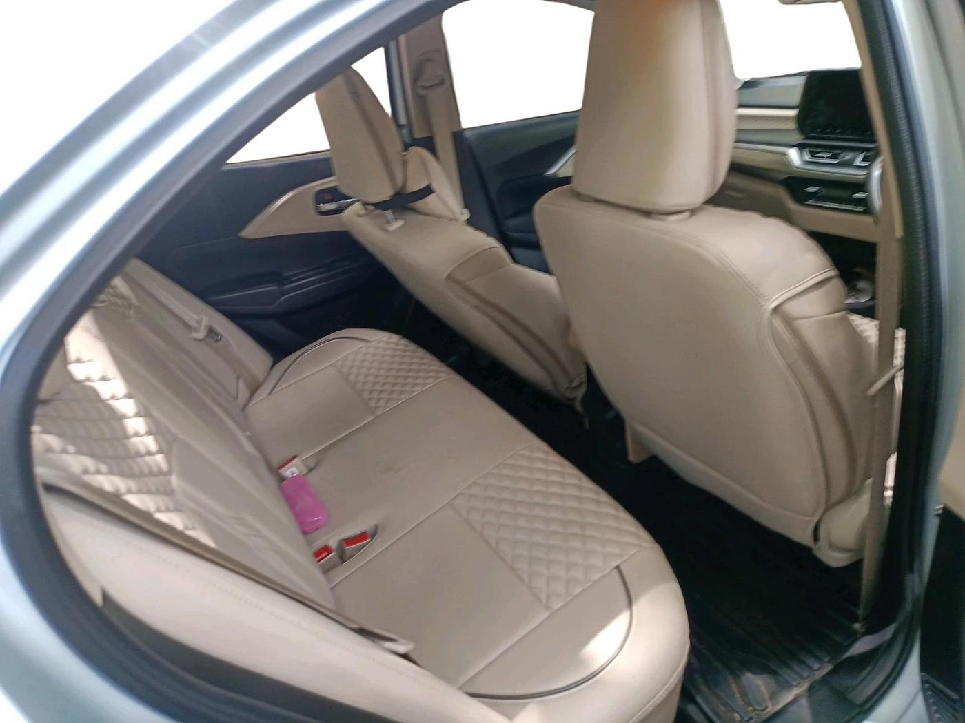 2025 Maruti Dzire ZXi Plus AMT, Petrol, Automatic, 17,231 km, interior