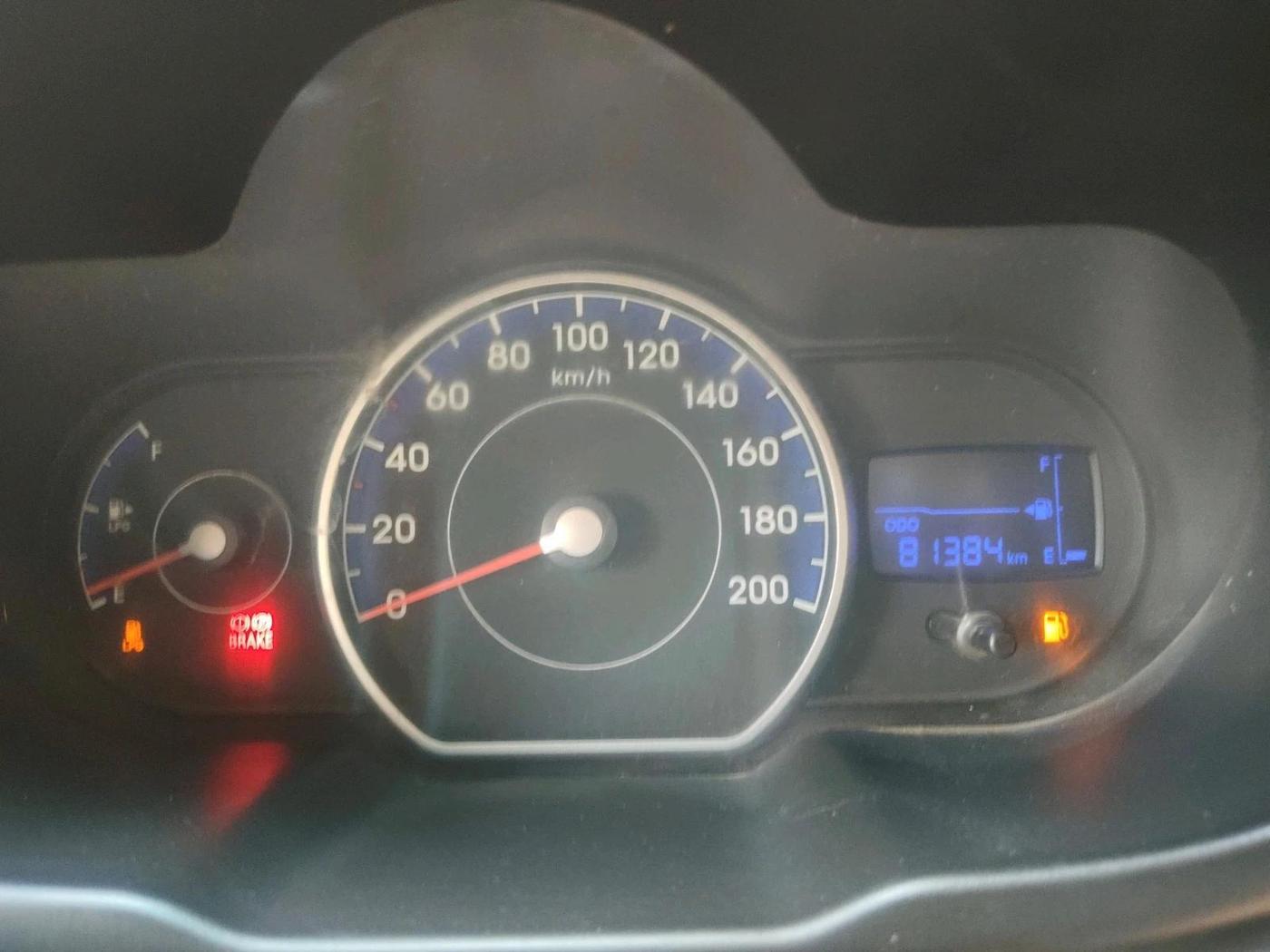 2011 Hyundai i10 MAGNA 1.1 LPG, Petrol, Manual, 81,384 km, interior