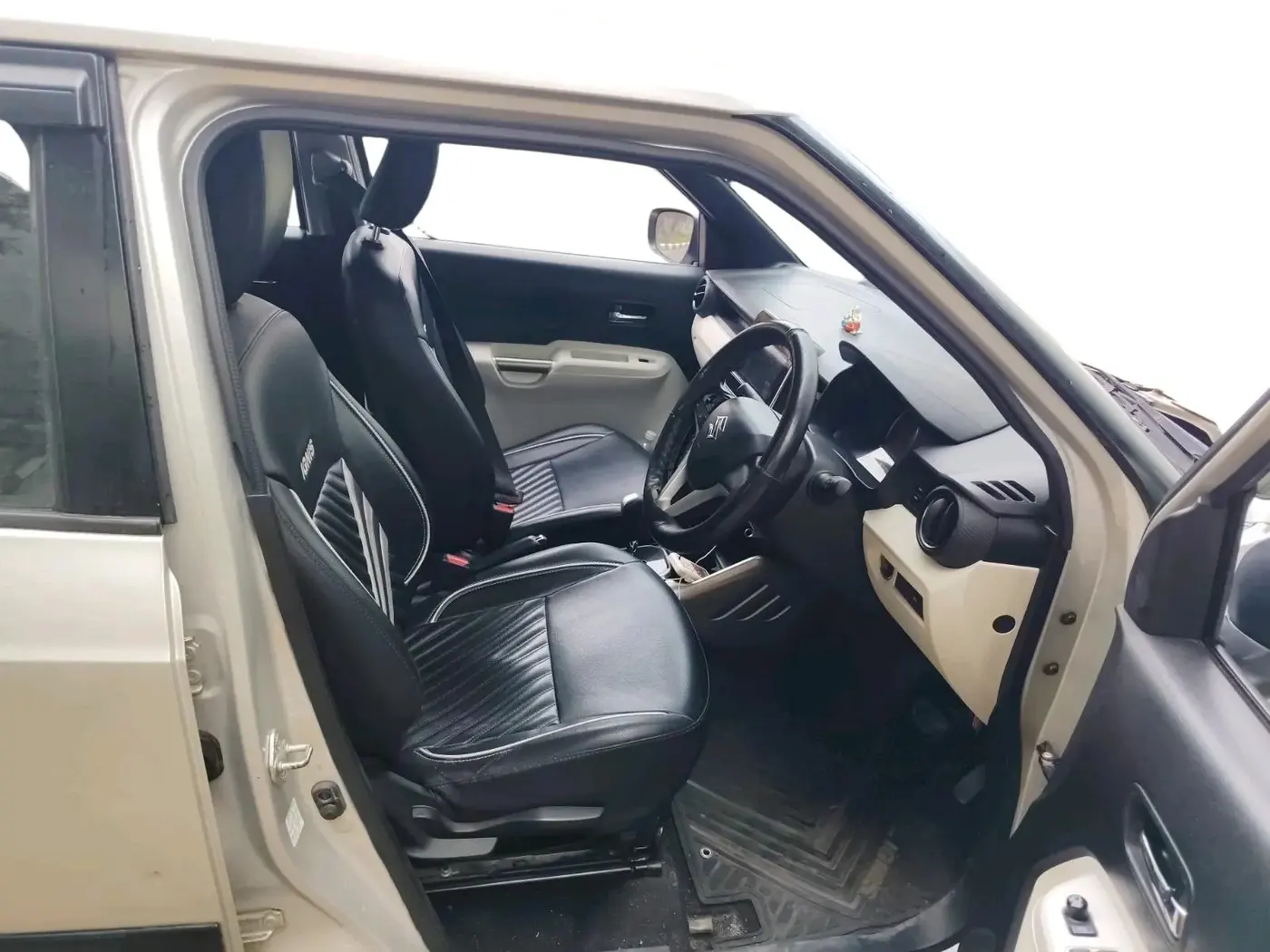 2018 Maruti IGNIS ALPHA 1.2 AMT, Petrol, Automatic, 86,490 km, interior
