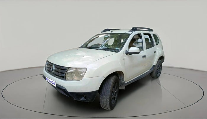 2014 Renault Duster 85 PS RXL DIESEL, Diesel, Manual, 1,22,679 km, exterior