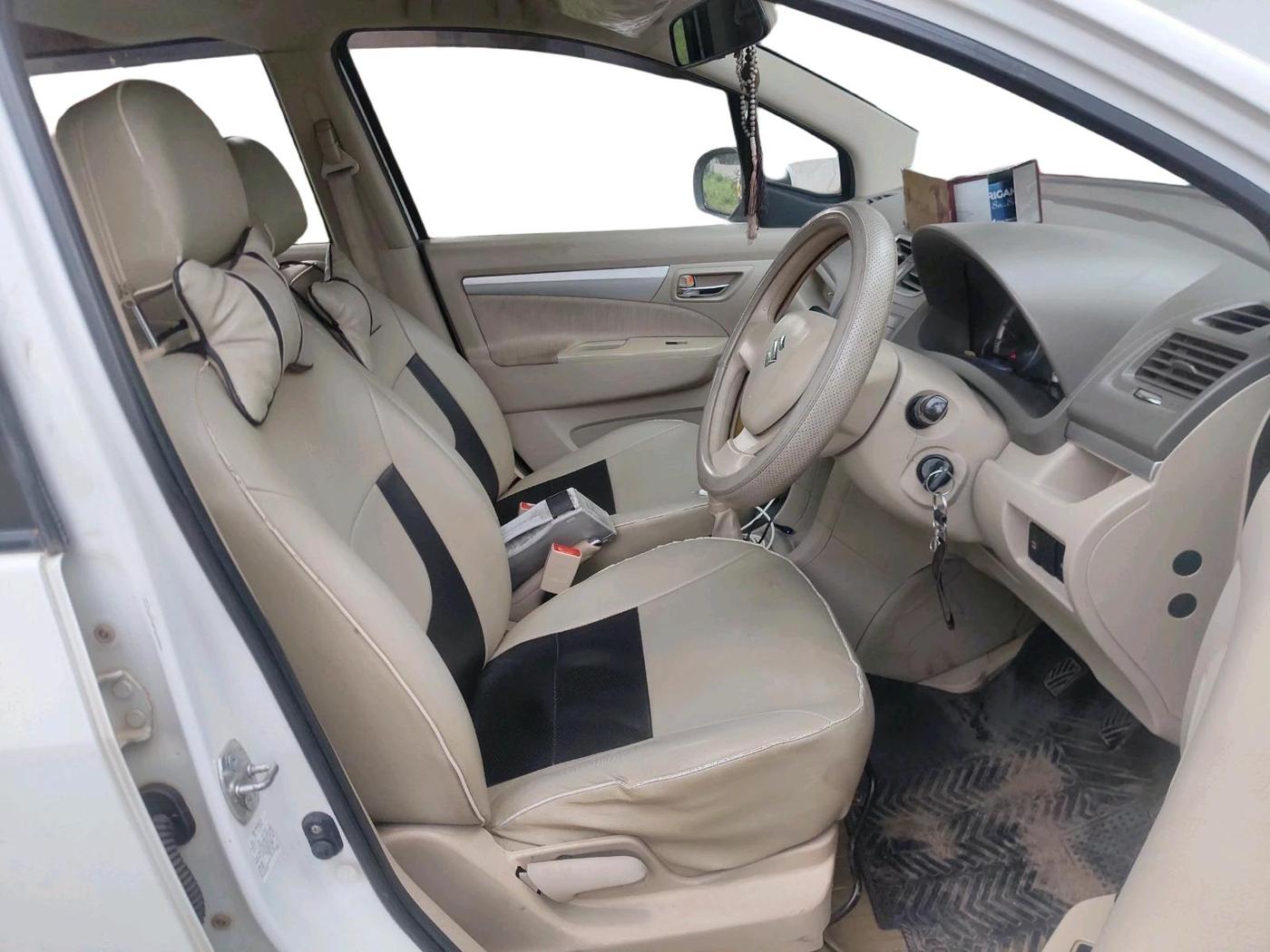 2014 Maruti Ertiga VDI, Diesel, Manual, 1,89,049 km, interior