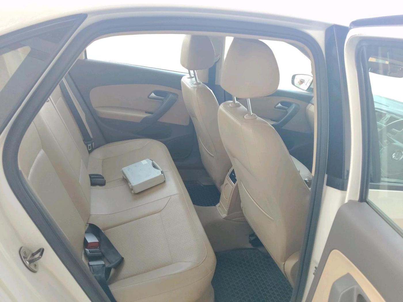 2018 Volkswagen Vento HIGHLINE PETROL AT, Petrol, Automatic, 1,03,831 km, interior
