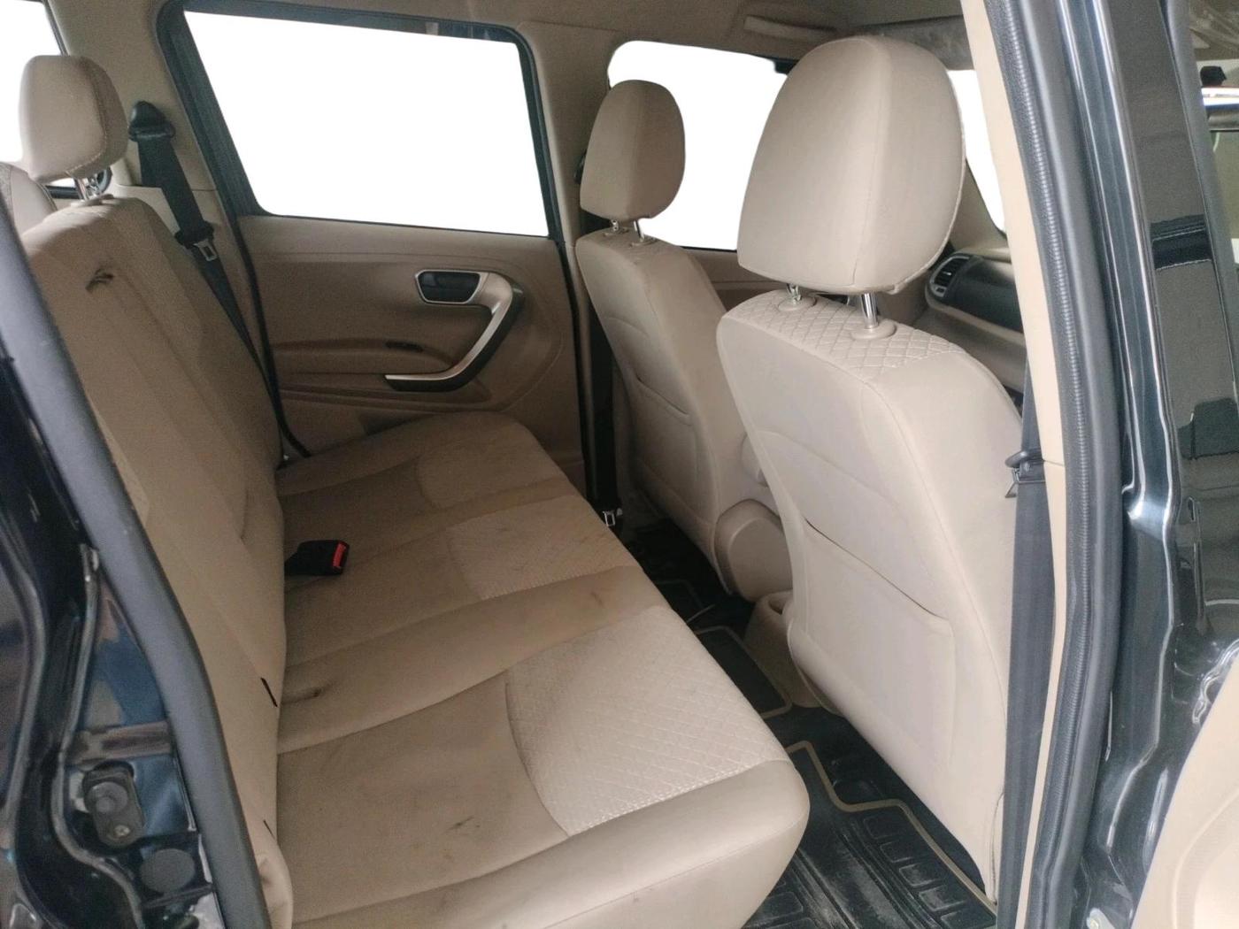 2023 Mahindra BOLERO NEO N 10 (O), Diesel, Manual, 95,154 km, interior