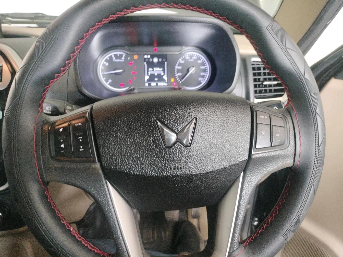 2023 Mahindra BOLERO NEO N 10 (O), Diesel, Manual, 95,154 km, interior