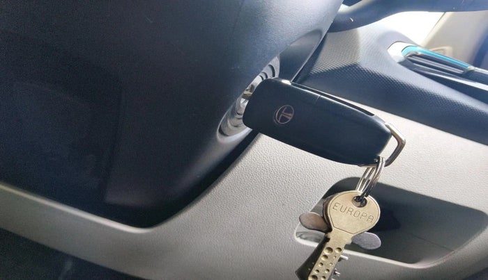 2023 Tata TIAGO EV XZ PLUS LONG RANGE, Electric, Automatic, 69,743 km, interior