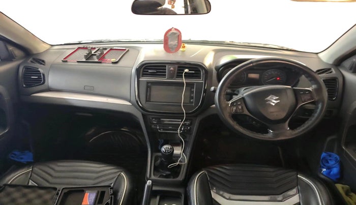 2017 Maruti Vitara Brezza ZDI PLUS, Diesel, Manual, 81,777 km, interior