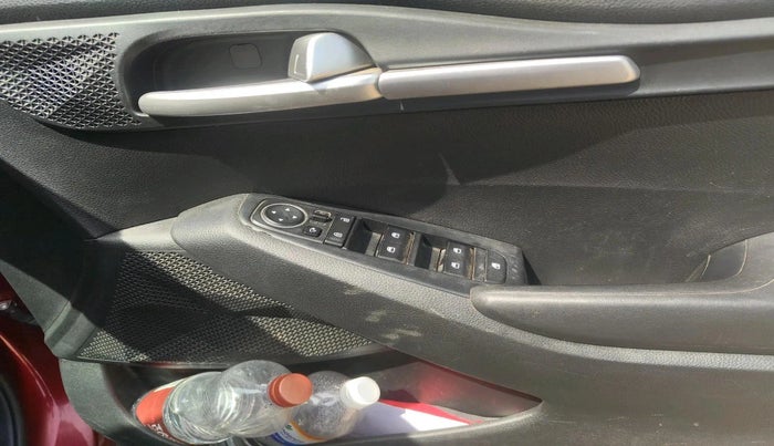 2020 KIA SELTOS HTK PLUS 1.5, Petrol, Manual, 80,053 km, interior