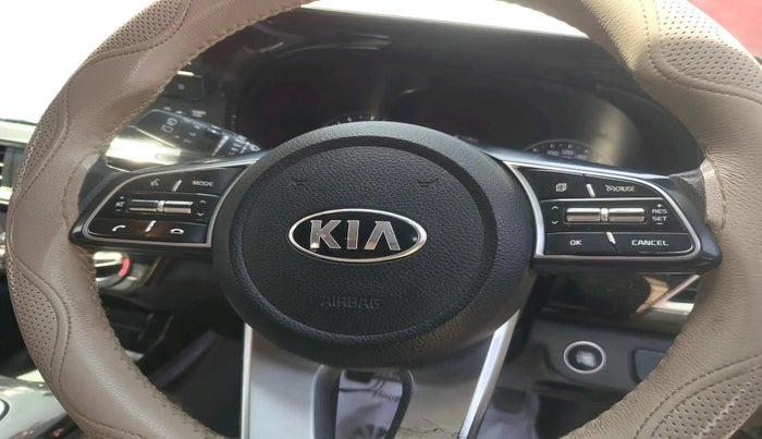 2020 KIA SELTOS HTK PLUS 1.5, Petrol, Manual, 80,053 km, interior