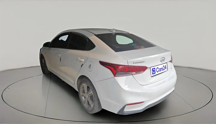 2017 Hyundai Verna 1.6 CRDI SX + AT, Diesel, Automatic, 1,20,667 km, exterior