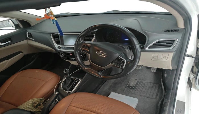 2017 Hyundai Verna 1.6 CRDI SX + AT, Diesel, Automatic, 1,20,667 km, interior