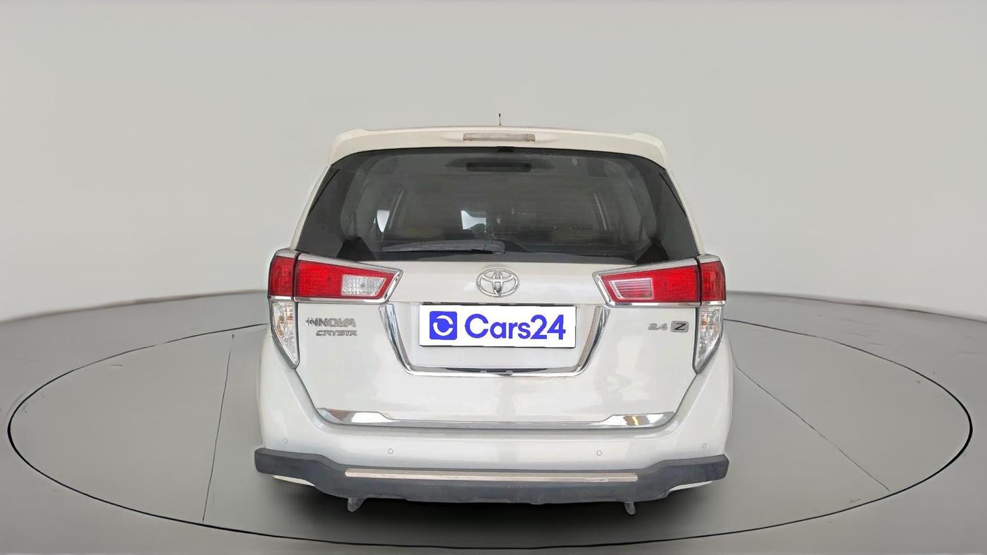 2022 Toyota Innova Crysta 2.4 ZX 7 STR, Diesel, Manual, 96,497 km, exterior