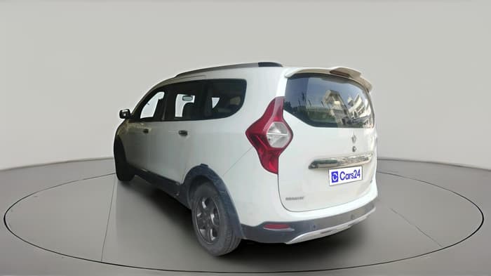 2015 Renault Lodgy 110 PS RXZ STEPWAY 7 STR, Diesel, Manual, 91,126 km, exterior