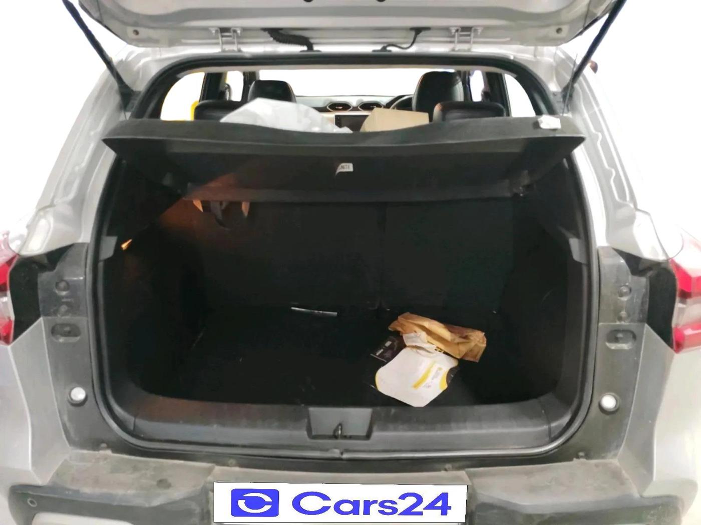 2021 Nissan MAGNITE XV MT, Petrol, Manual, 27,373 km, exterior