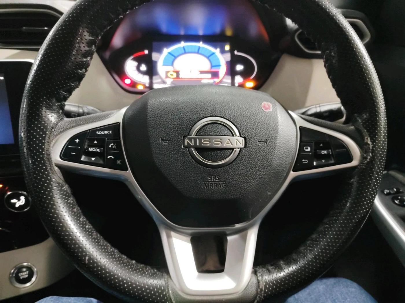 2021 Nissan MAGNITE XV MT, Petrol, Manual, 27,373 km, interior