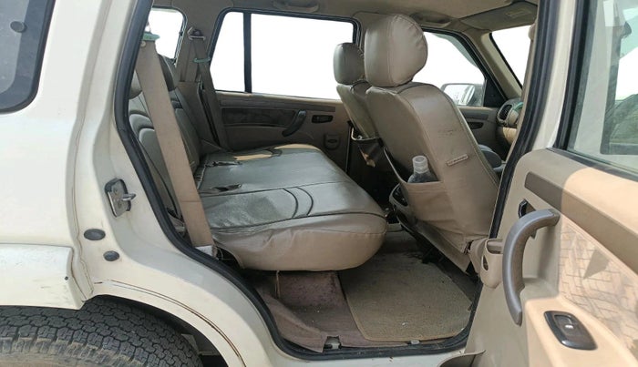 2012 Mahindra Scorpio VLX 2WD AIRBAG BS-III, Diesel, Manual, 1,25,472 km, interior