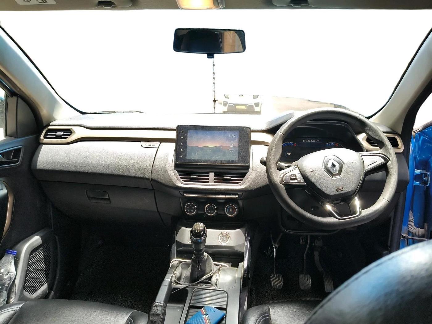 2023 Renault Kiger RXT (O) MT, Petrol, Manual, 47,377 km, interior