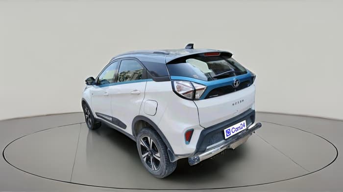2022 Tata NEXON EV XZ PLUS LUX, Electric, Automatic, 45,489 km, exterior