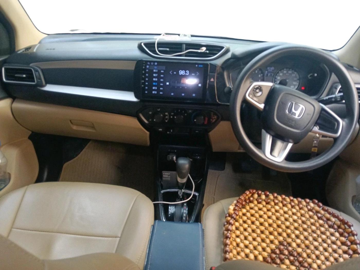 2022 Honda Amaze 1.2L I-VTEC S CVT, Petrol, Automatic, 24,563 km, interior