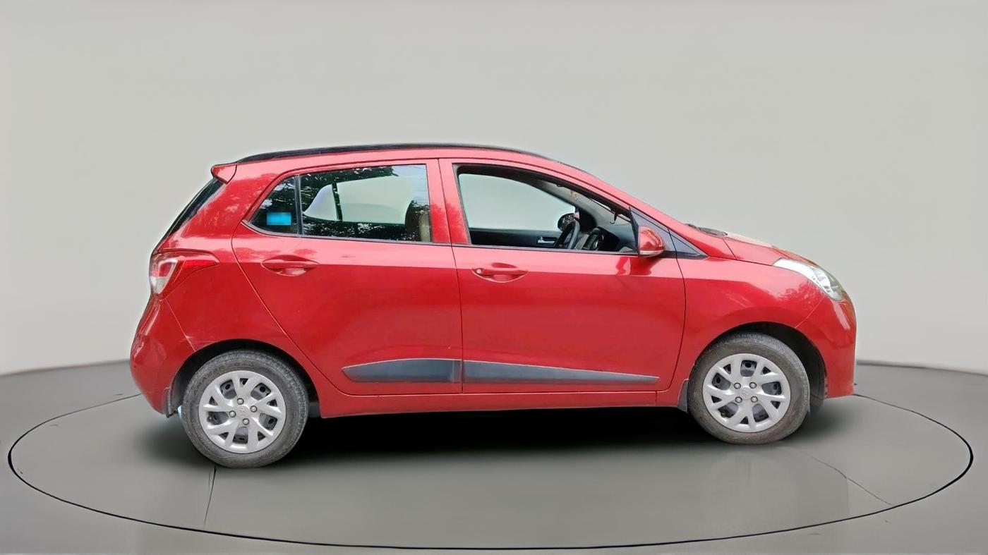 2017 Hyundai Grand i10 SPORTZ (O) 1.2 KAPPA VTVT, Petrol, Manual, 29,385 km, exterior
