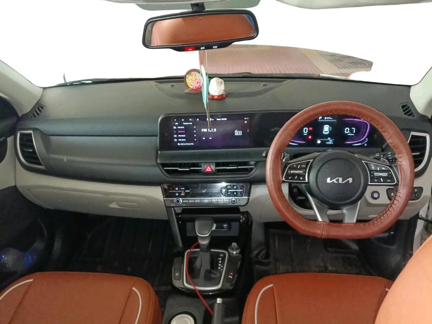 2024 KIA SELTOS HTX IVT, Petrol, Automatic, 12,208 km, interior