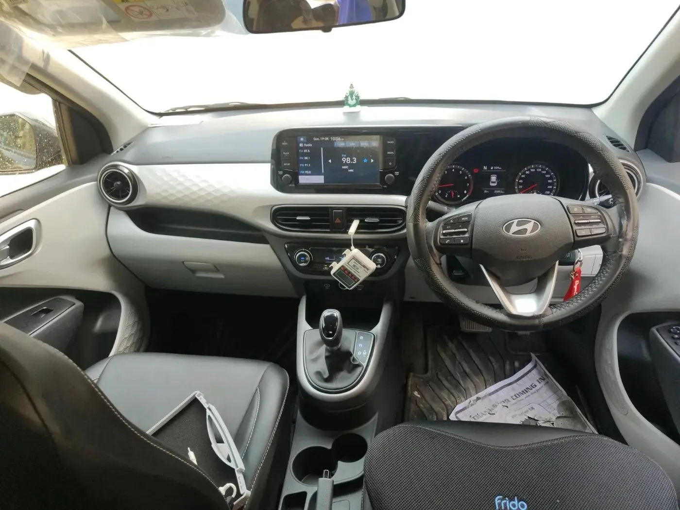 2024 Hyundai GRAND I10 NIOS SPORTZ AMT 1.2 KAPPA VTVT, Petrol, Automatic, 20,852 km, interior