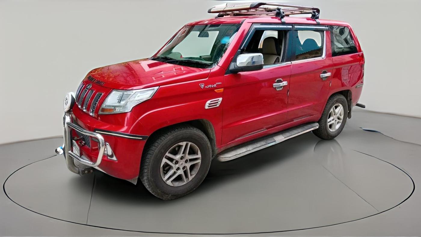 2018 Mahindra TUV 300 PLUS P8, Diesel, Manual, 46,786 km, exterior