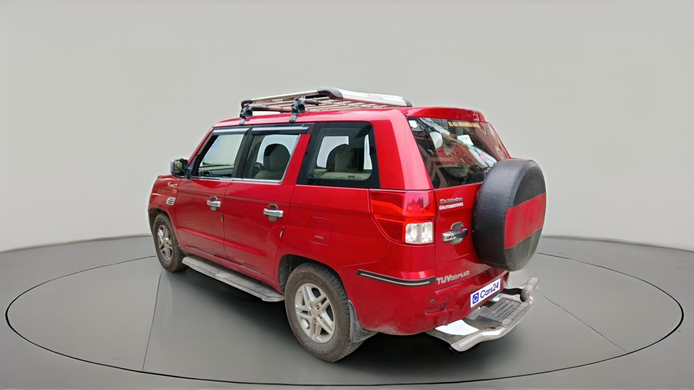 2018 Mahindra TUV 300 PLUS P8, Diesel, Manual, 46,786 km, exterior