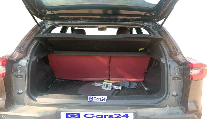 2022 Nissan MAGNITE XV PREMIUM TURBO CVT, Petrol, Automatic, 39,490 km, exterior