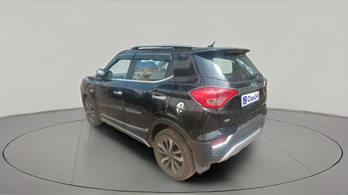 2020 Mahindra XUV300 W8 (O) 1.2 PETROL, Petrol, Manual, 1,55,015 km, exterior