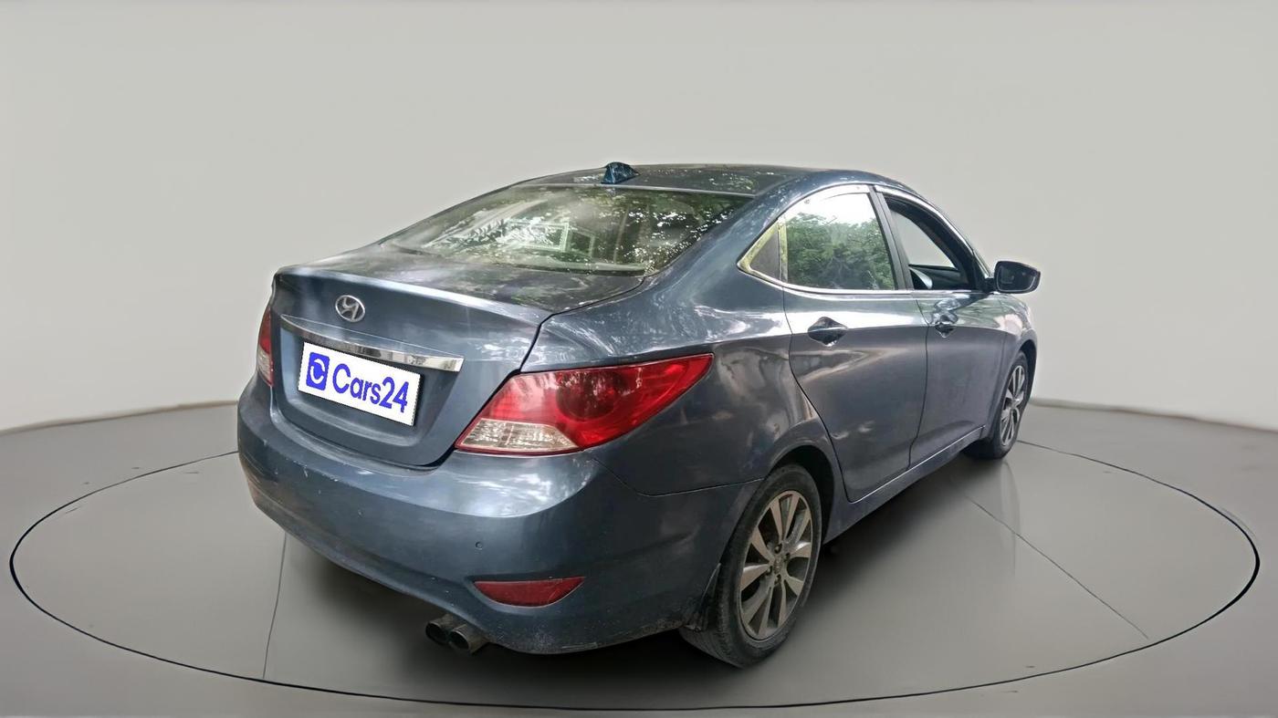 2014 Hyundai Verna FLUIDIC 1.6 CRDI SX, Diesel, Manual, 89,519 km, exterior